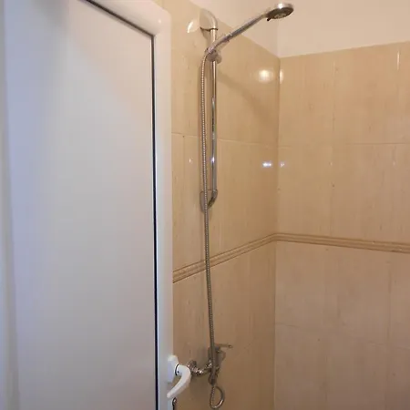 Alex City Apartment Gabrovo 아파트 가브로보