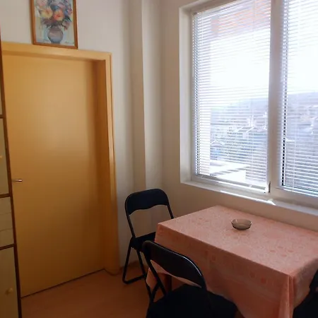 Apartmán Апартамент За Гости На Ул Христо Ботев *
